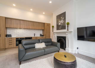 Inner City Executive living on Stuart Street